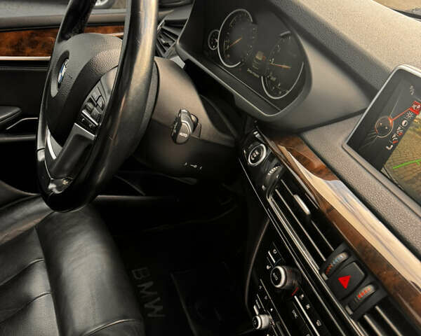 Черный БМВ Х5, объемом двигателя 2.98 л и пробегом 205 тыс. км за 18950 $, фото 17 на Automoto.ua