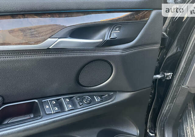 Черный БМВ Х5, объемом двигателя 2.98 л и пробегом 155 тыс. км за 21500 $, фото 20 на Automoto.ua