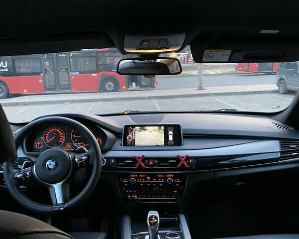 Черный БМВ Х5, объемом двигателя 2 л и пробегом 330 тыс. км за 31500 $, фото 12 на Automoto.ua