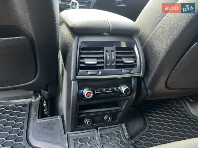 Черный БМВ Х5, объемом двигателя 3 л и пробегом 292 тыс. км за 18000 $, фото 27 на Automoto.ua