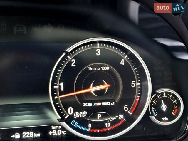 Черный БМВ Х5, объемом двигателя 3 л и пробегом 258 тыс. км за 34700 $, фото 56 на Automoto.ua