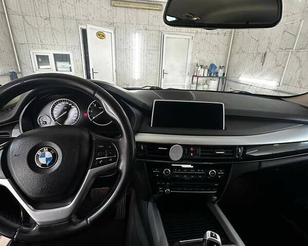 Черный БМВ Х5, объемом двигателя 2.99 л и пробегом 382 тыс. км за 21900 $, фото 5 на Automoto.ua