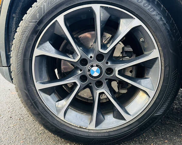 Черный БМВ Х5, объемом двигателя 2.98 л и пробегом 210 тыс. км за 22500 $, фото 3 на Automoto.ua