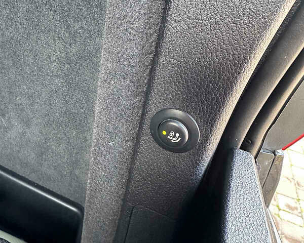 Черный БМВ Х5, объемом двигателя 2.99 л и пробегом 172 тыс. км за 40000 $, фото 13 на Automoto.ua