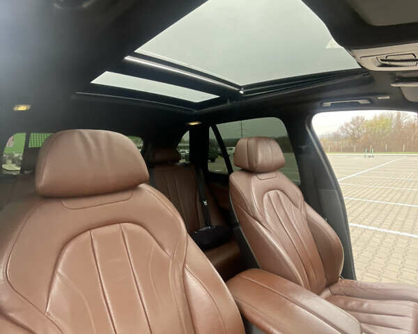 Черный БМВ Х5, объемом двигателя 2.99 л и пробегом 293 тыс. км за 32499 $, фото 71 на Automoto.ua