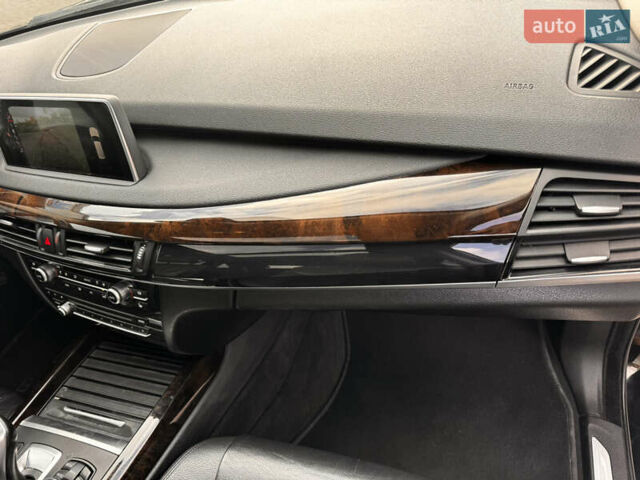 Черный БМВ Х5, объемом двигателя 2.98 л и пробегом 205 тыс. км за 18950 $, фото 30 на Automoto.ua