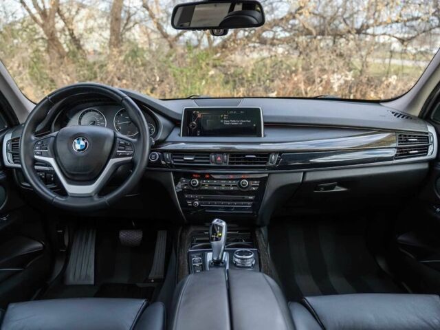 Черный БМВ Х5, объемом двигателя 3 л и пробегом 86 тыс. км за 3500 $, фото 7 на Automoto.ua