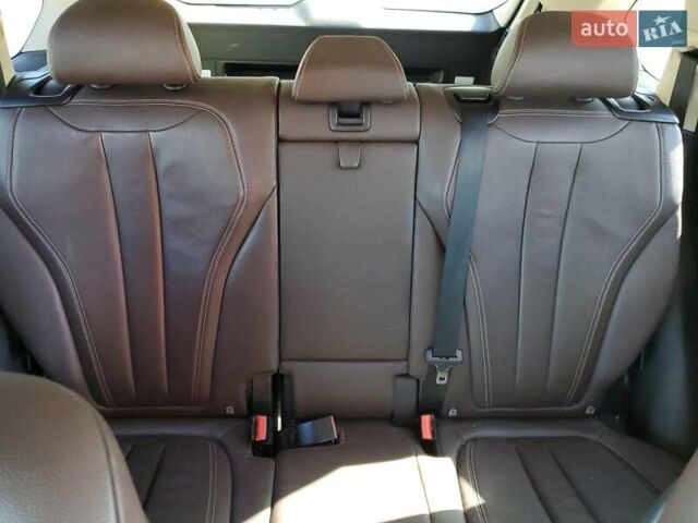 Черный БМВ Х5, объемом двигателя 2.98 л и пробегом 57 тыс. км за 7700 $, фото 9 на Automoto.ua