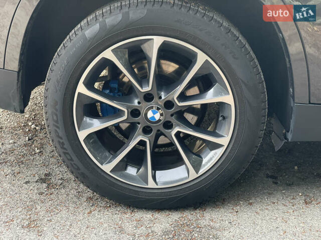 Черный БМВ Х5, объемом двигателя 2.98 л и пробегом 180 тыс. км за 24500 $, фото 21 на Automoto.ua