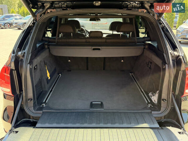 Черный БМВ Х5, объемом двигателя 3 л и пробегом 130 тыс. км за 39500 $, фото 23 на Automoto.ua