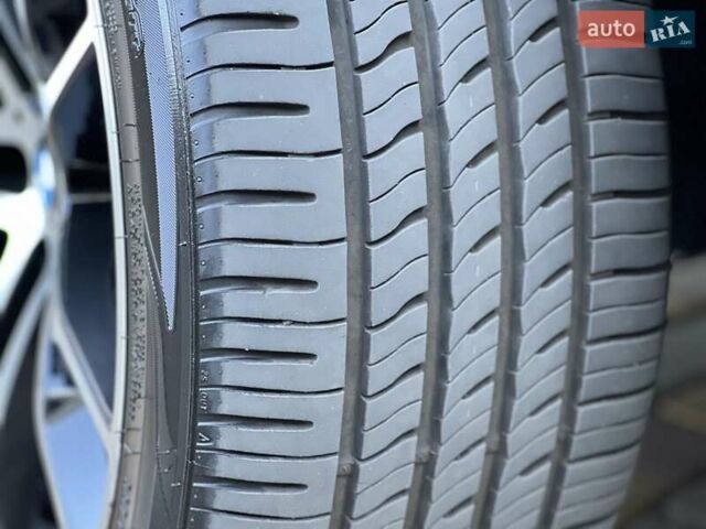 Черный БМВ Х5, объемом двигателя 2.99 л и пробегом 220 тыс. км за 29950 $, фото 55 на Automoto.ua