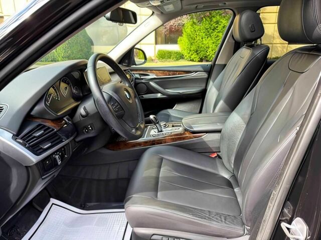 Черный БМВ Х5, объемом двигателя 3 л и пробегом 82 тыс. км за 13650 $, фото 9 на Automoto.ua