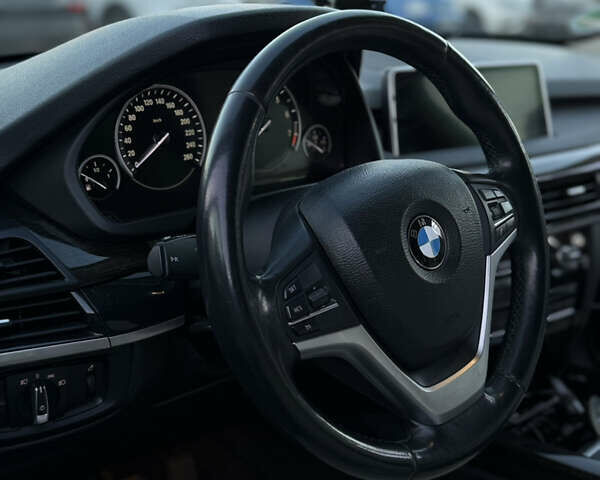 Чорний БМВ Х5, об'ємом двигуна 2.98 л та пробігом 172 тис. км за 20500 $, фото 4 на Automoto.ua