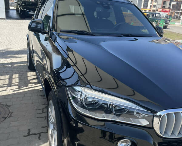 Чорний БМВ Х5, об'ємом двигуна 2.99 л та пробігом 209 тис. км за 35000 $, фото 3 на Automoto.ua