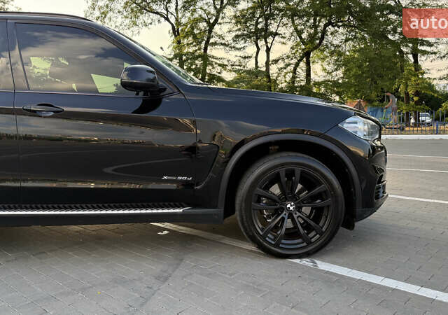 Черный БМВ Х5, объемом двигателя 2.99 л и пробегом 293 тыс. км за 26000 $, фото 11 на Automoto.ua