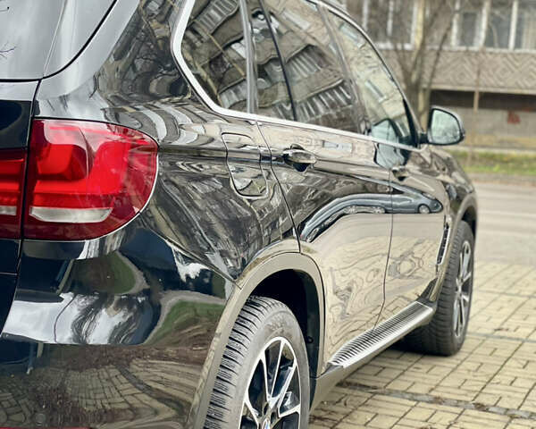 Черный БМВ Х5, объемом двигателя 3 л и пробегом 235 тыс. км за 17995 $, фото 12 на Automoto.ua