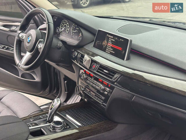 Чорний БМВ Х5, об'ємом двигуна 2.98 л та пробігом 230 тис. км за 21999 $, фото 33 на Automoto.ua