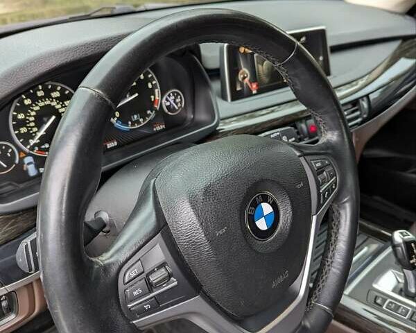 Черный БМВ Х5, объемом двигателя 3 л и пробегом 314 тыс. км за 16700 $, фото 32 на Automoto.ua