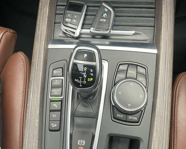 Черный БМВ Х5, объемом двигателя 2.99 л и пробегом 293 тыс. км за 32499 $, фото 60 на Automoto.ua