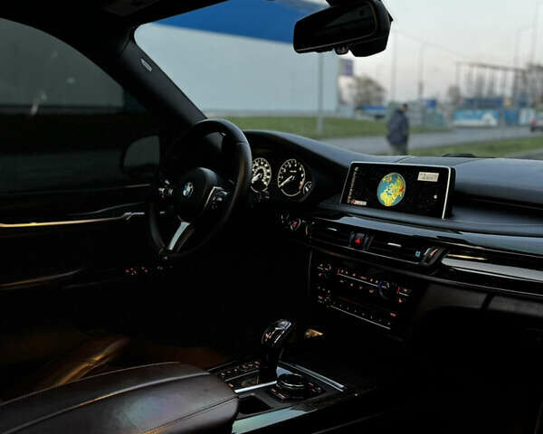 Чорний БМВ Х5, об'ємом двигуна 4.39 л та пробігом 204 тис. км за 26500 $, фото 31 на Automoto.ua