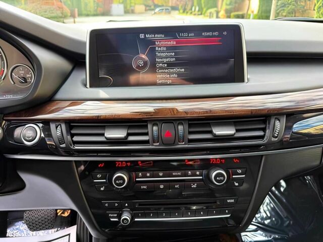 Черный БМВ Х5, объемом двигателя 3 л и пробегом 82 тыс. км за 13650 $, фото 12 на Automoto.ua