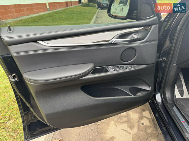 Чорний БМВ Х5, об'ємом двигуна 2.99 л та пробігом 159 тис. км за 33000 $, фото 9 на Automoto.ua