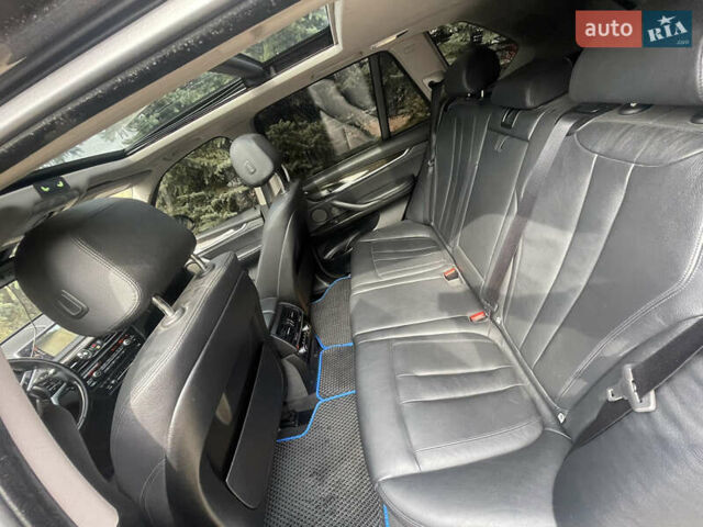 Черный БМВ Х5, объемом двигателя 2.98 л и пробегом 180 тыс. км за 24500 $, фото 35 на Automoto.ua