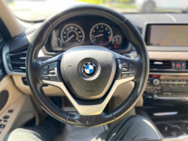 Чорний БМВ Х5, об'ємом двигуна 3 л та пробігом 85 тис. км за 9500 $, фото 8 на Automoto.ua