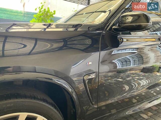 Черный БМВ Х5, объемом двигателя 3 л и пробегом 48 тыс. км за 41500 $, фото 3 на Automoto.ua