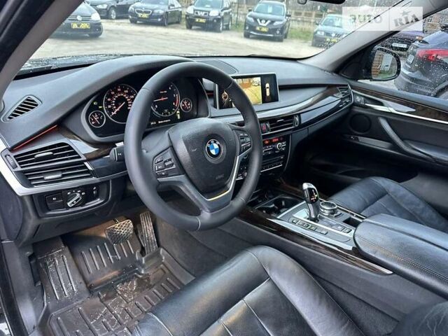 Чорний БМВ Х5, об'ємом двигуна 3 л та пробігом 235 тис. км за 32300 $, фото 5 на Automoto.ua