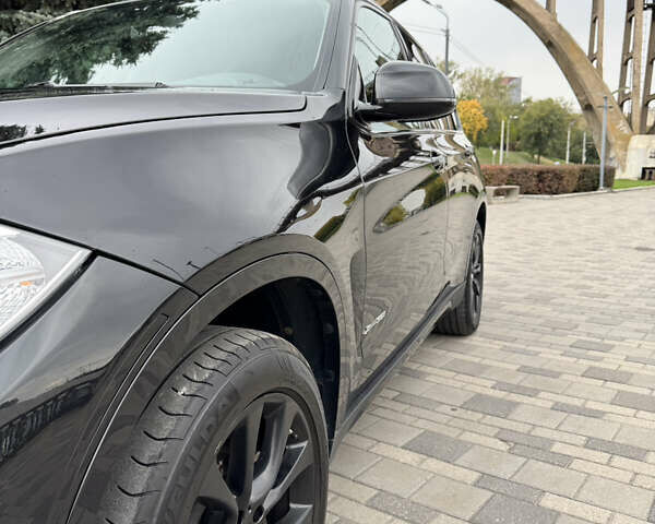 Черный БМВ Х5, объемом двигателя 2.98 л и пробегом 156 тыс. км за 24000 $, фото 4 на Automoto.ua