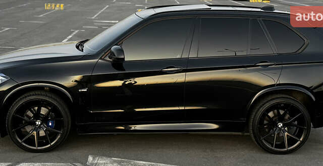 Чорний БМВ Х5, об'ємом двигуна 4.39 л та пробігом 204 тис. км за 26500 $, фото 13 на Automoto.ua