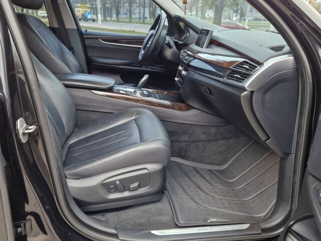 Черный БМВ Х5, объемом двигателя 3 л и пробегом 187 тыс. км за 23500 $, фото 9 на Automoto.ua