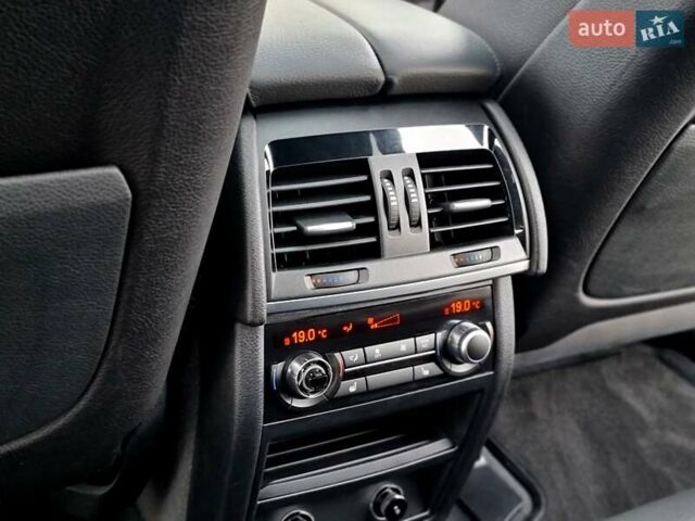 Черный БМВ Х5, объемом двигателя 3 л и пробегом 258 тыс. км за 34700 $, фото 71 на Automoto.ua