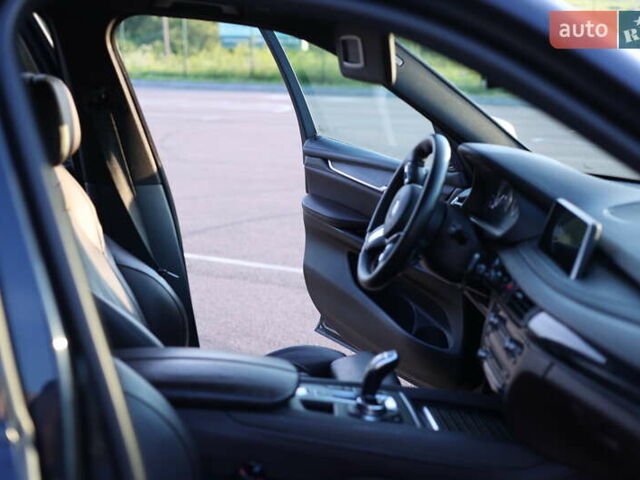 Черный БМВ Х5, объемом двигателя 2.99 л и пробегом 233 тыс. км за 39900 $, фото 6 на Automoto.ua