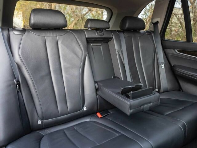 Черный БМВ Х5, объемом двигателя 3 л и пробегом 86 тыс. км за 3500 $, фото 9 на Automoto.ua