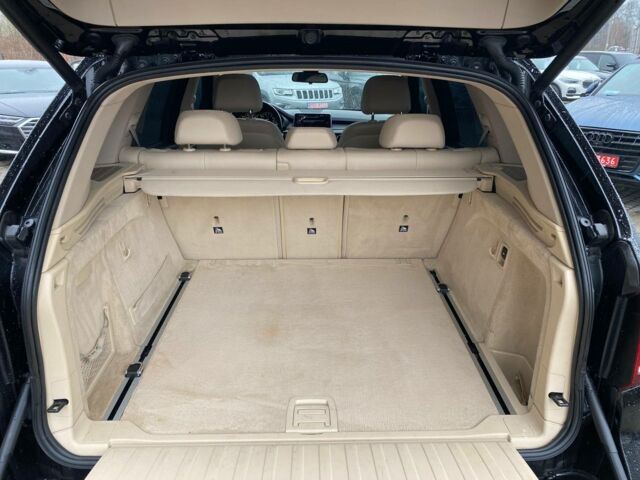 Чорний БМВ Х5, об'ємом двигуна 3 л та пробігом 199 тис. км за 19500 $, фото 28 на Automoto.ua