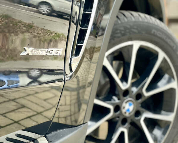 Черный БМВ Х5, объемом двигателя 3 л и пробегом 235 тыс. км за 17995 $, фото 3 на Automoto.ua