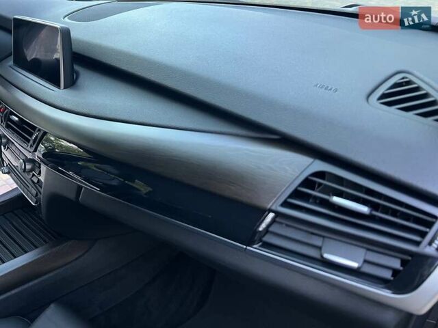 Черный БМВ Х5, объемом двигателя 2.99 л и пробегом 220 тыс. км за 29950 $, фото 48 на Automoto.ua