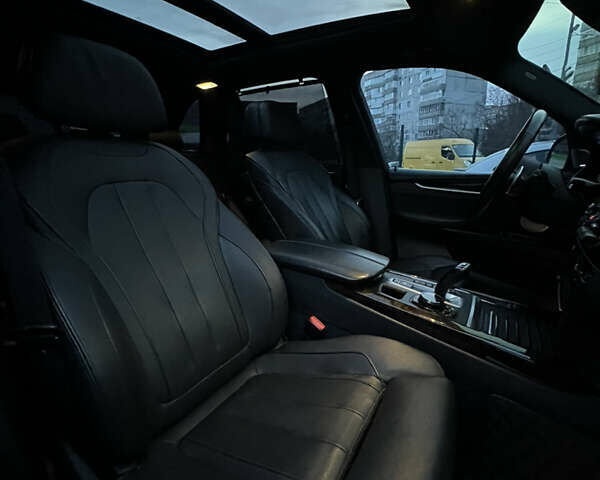 Черный БМВ Х5, объемом двигателя 4.39 л и пробегом 155 тыс. км за 26000 $, фото 24 на Automoto.ua