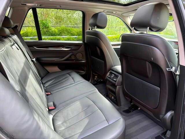 Черный БМВ Х5, объемом двигателя 3 л и пробегом 82 тыс. км за 13650 $, фото 14 на Automoto.ua