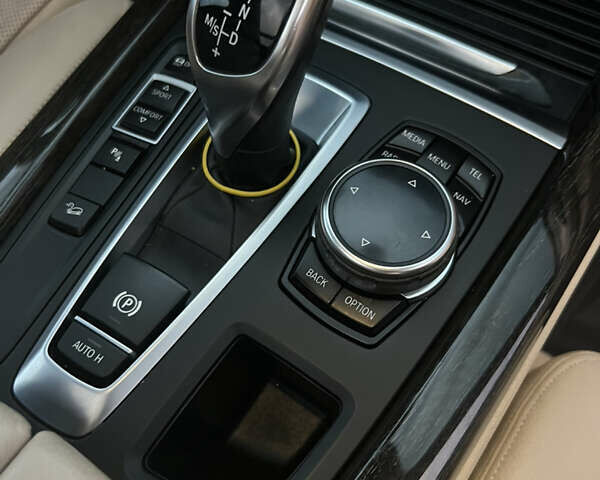 Черный БМВ Х5, объемом двигателя 2.99 л и пробегом 158 тыс. км за 36500 $, фото 13 на Automoto.ua