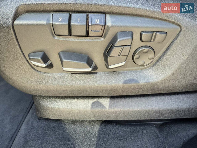 Чорний БМВ Х5, об'ємом двигуна 3 л та пробігом 227 тис. км за 28900 $, фото 13 на Automoto.ua