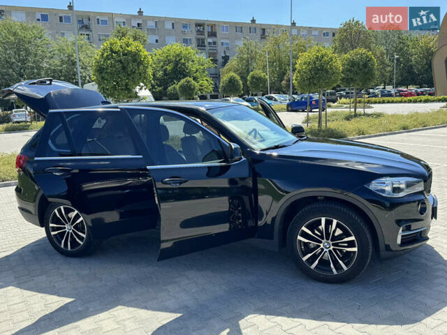 Черный БМВ Х5, объемом двигателя 2.5 л и пробегом 99 тыс. км за 33916 $, фото 1 на Automoto.ua