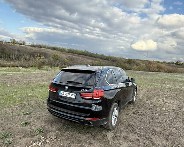 Черный БМВ Х5, объемом двигателя 2.99 л и пробегом 303 тыс. км за 1200 $, фото 2 на Automoto.ua