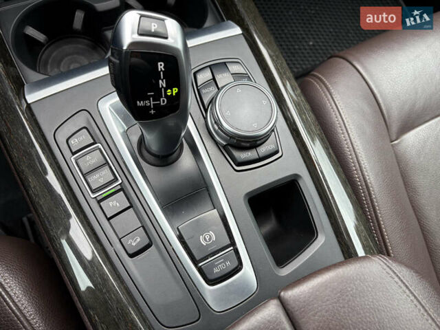 Черный БМВ Х5, объемом двигателя 2 л и пробегом 341 тыс. км за 22800 $, фото 24 на Automoto.ua