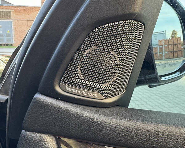 Чорний БМВ Х5, об'ємом двигуна 2.99 л та пробігом 283 тис. км за 27500 $, фото 25 на Automoto.ua