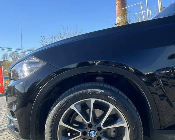 Чорний БМВ Х5, об'ємом двигуна 2.98 л та пробігом 186 тис. км за 24500 $, фото 21 на Automoto.ua