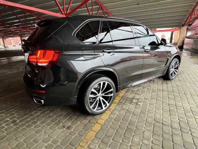 Чорний БМВ Х5, об'ємом двигуна 3 л та пробігом 201 тис. км за 29500 $, фото 2 на Automoto.ua