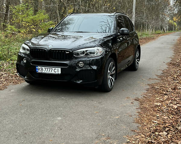 Чорний БМВ Х5, об'ємом двигуна 3 л та пробігом 114 тис. км за 39500 $, фото 2 на Automoto.ua